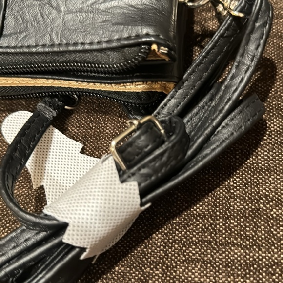 NWT Leather Three Section Crossbody Purse - Picture 9 of 11